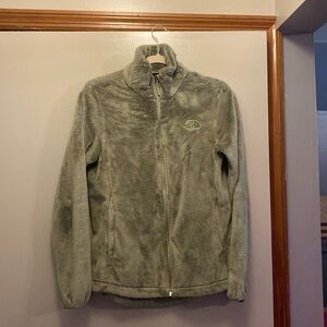 Woman’s north face coat. Only worn twice.